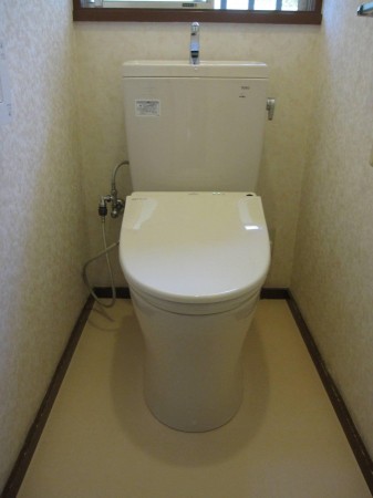 最近話題の節水型のトイレに交換しようと思って、サンエキさんに相談しました。