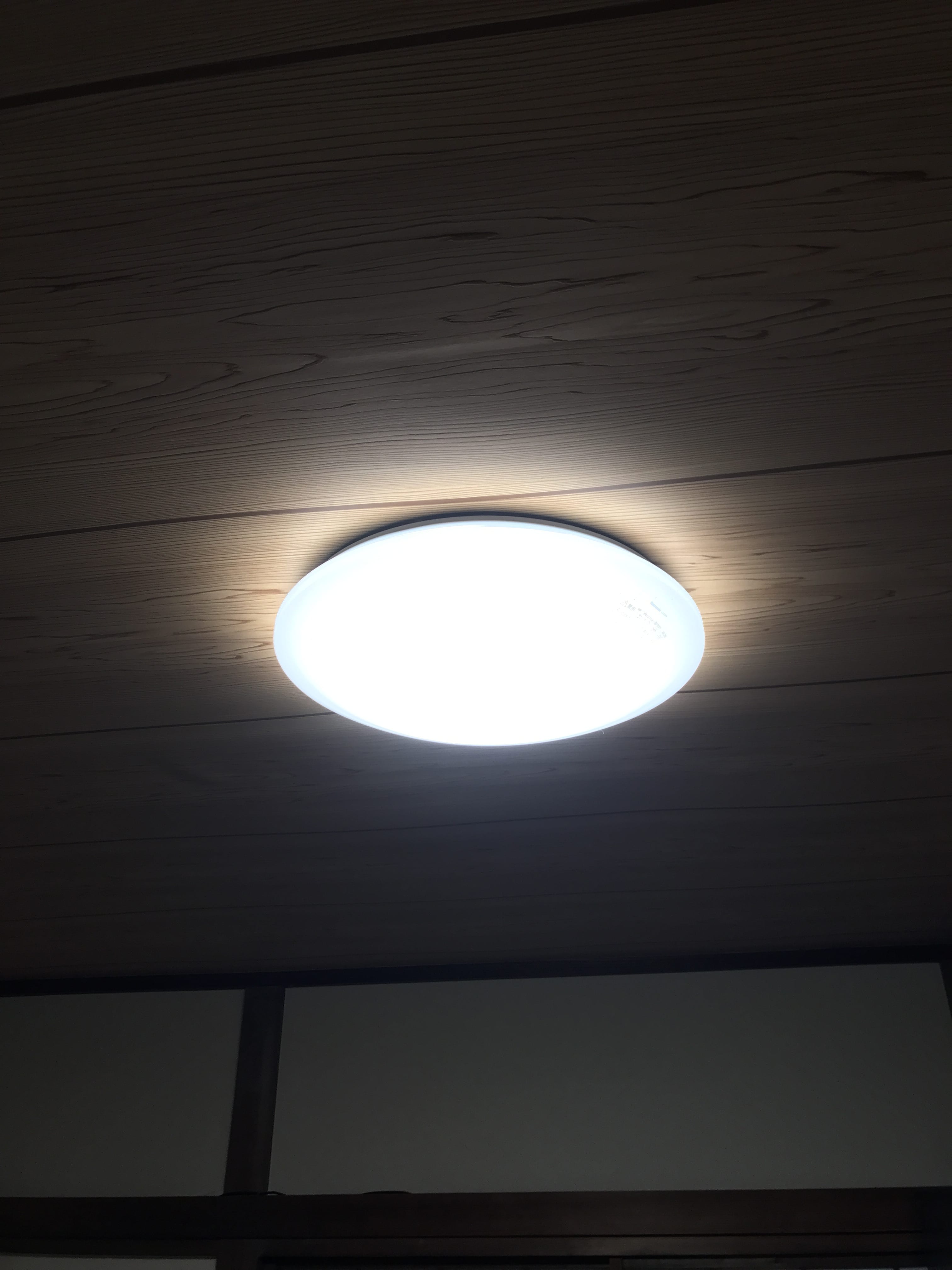 LEDシーリングライト交換工事