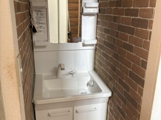 洗面化粧台改修工事